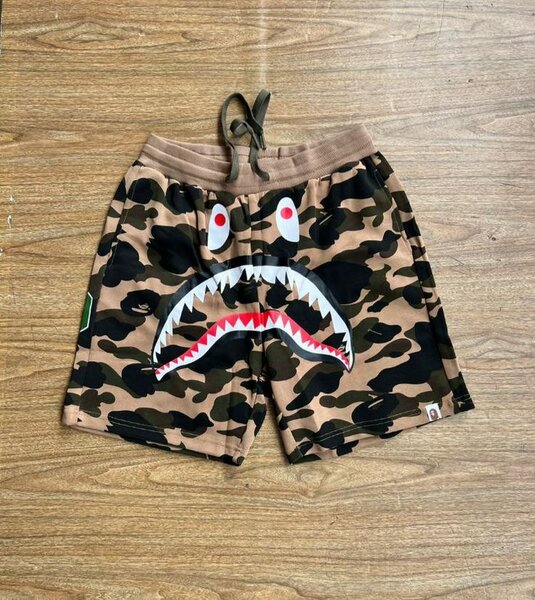 Shorts camouflage stylisés