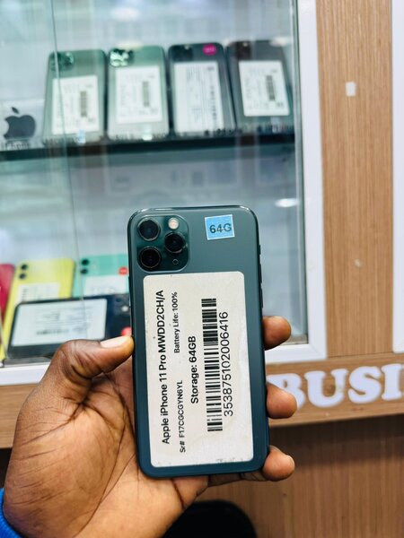 11 pro 64Go Casi neuf retour