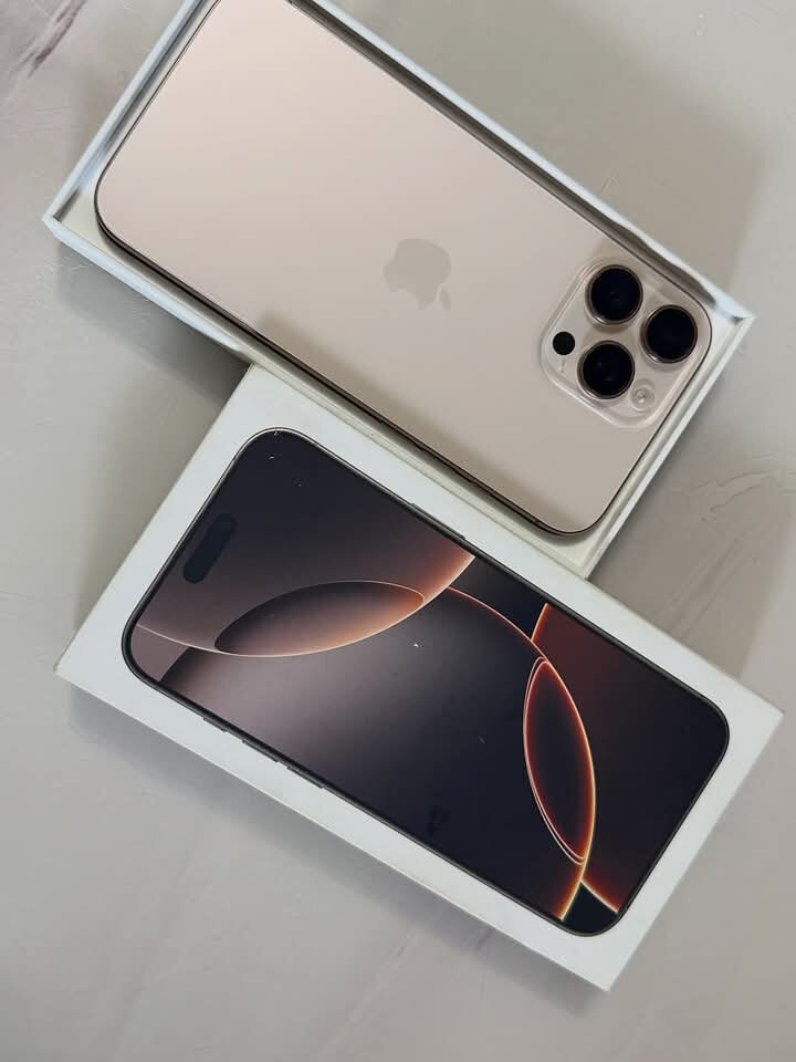 iPhone 15 Pro Max 256Go Or