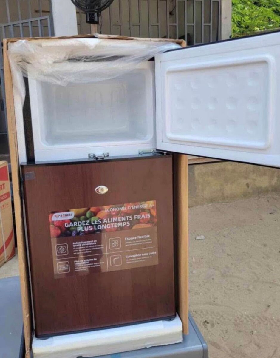 Réfrigérateur congélateur compact