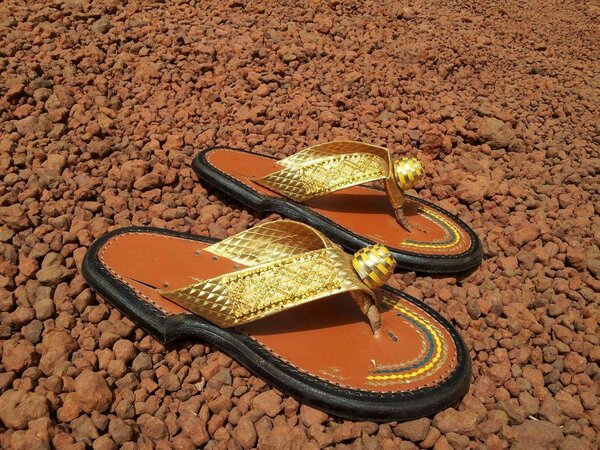 Sandales artisanales élégantes