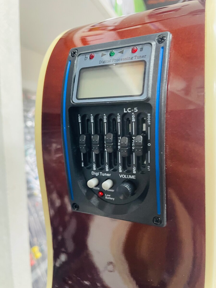 🛍️ Guitare Electro Acoustique