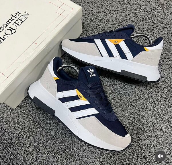 Baskets Adidas élégantes