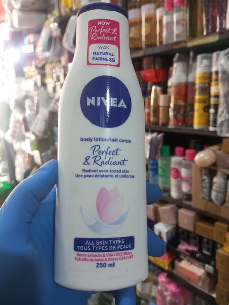 Lait Corporel Éclatant Nivea