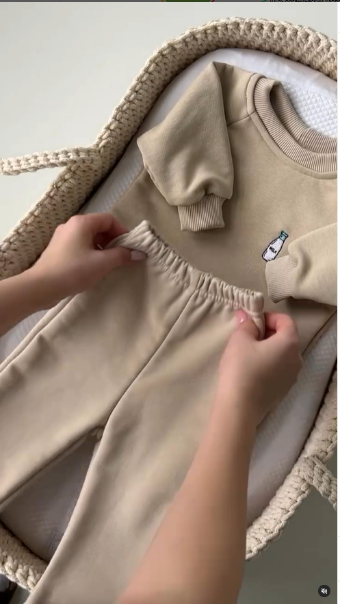  набор из свитшота и штанишек от тукан.