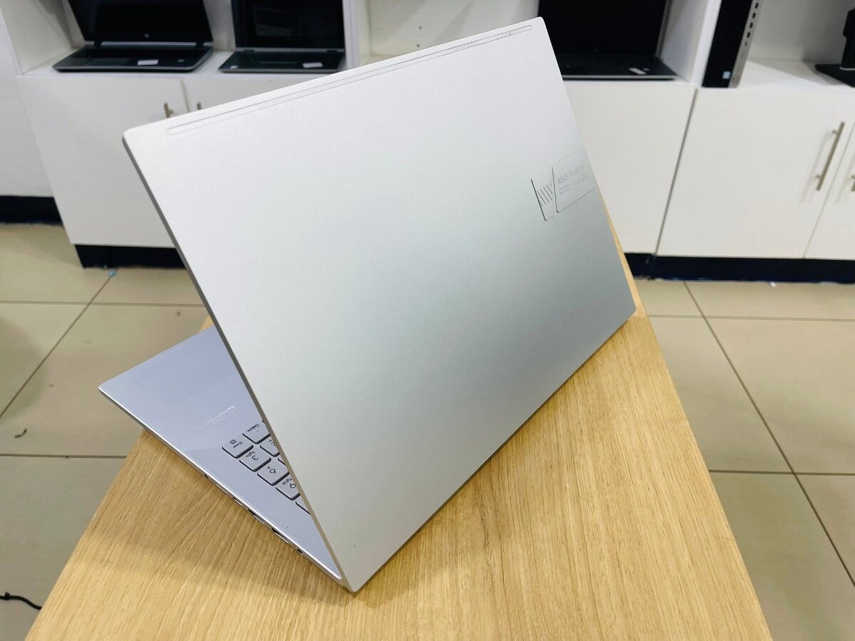 (Gaming Laptop) ASUS VIVOBOOK