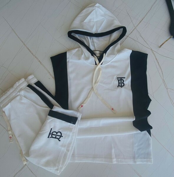 Yeku Top & Down