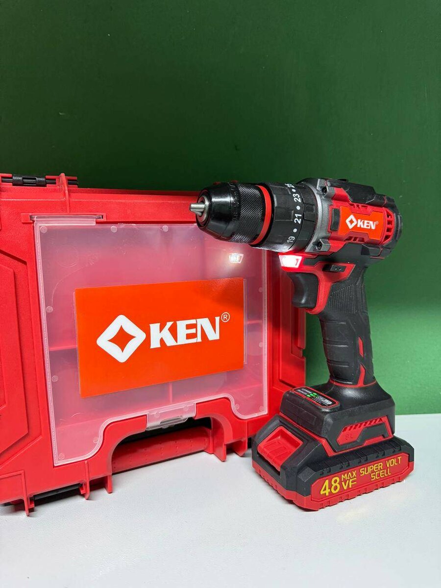 Шуруповерт бесщёточный