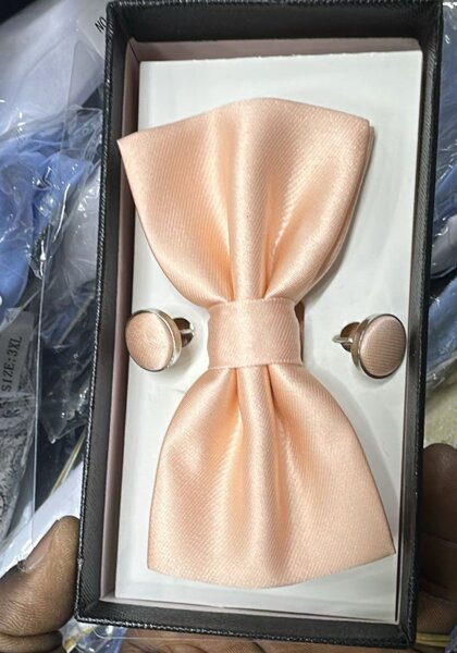 Coffret Noeud Papillon et Boutons de Manchette