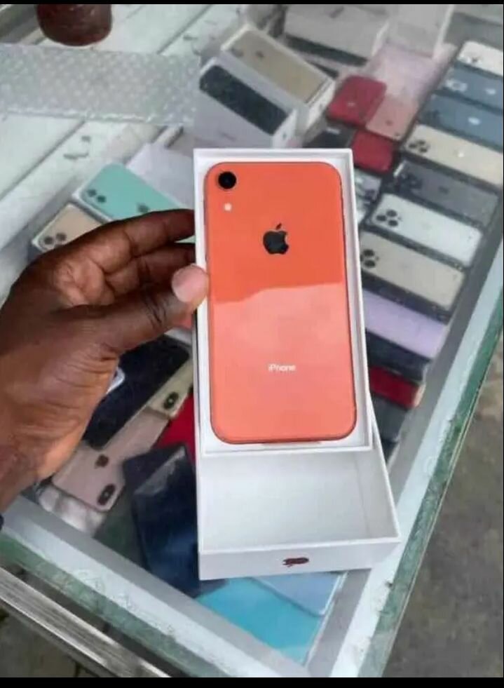 iPhone XR Orange