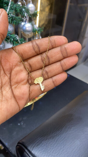 Petit collier Clé Dorée