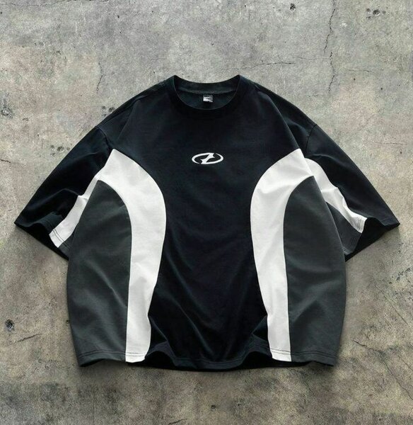 T-shirt graphique décontractée