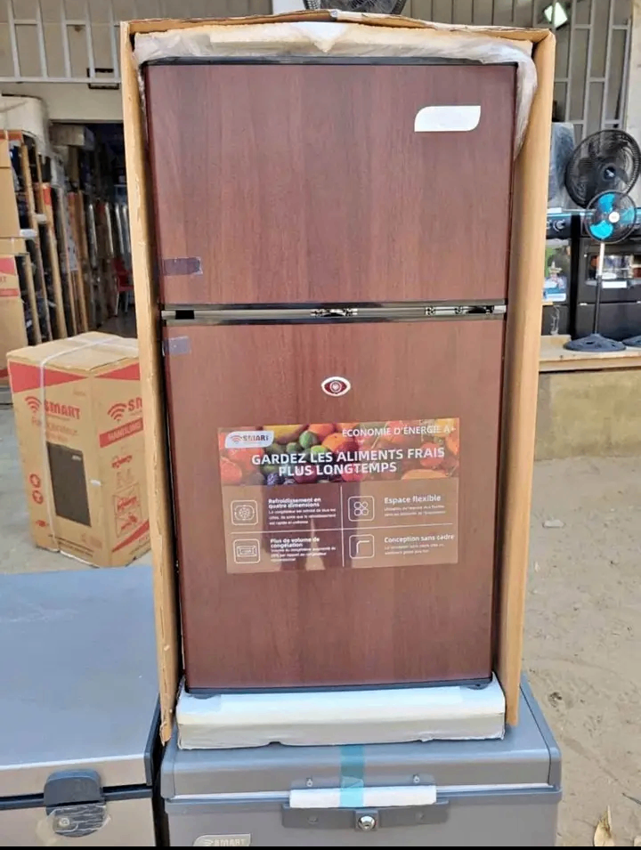 Mini réfrigérateur à deux portes