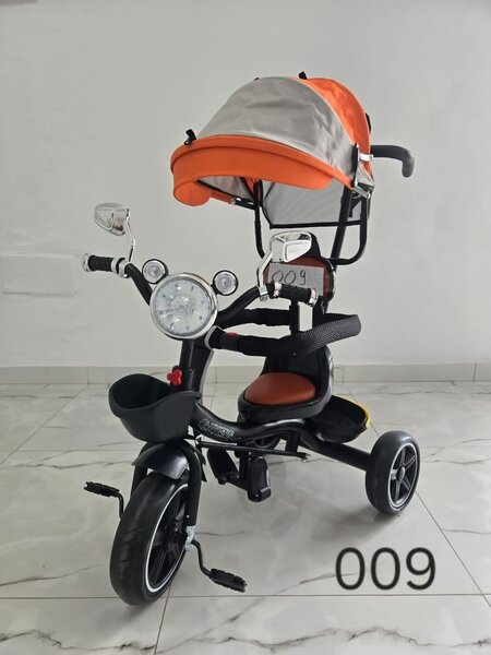Tricycle enfant élégant