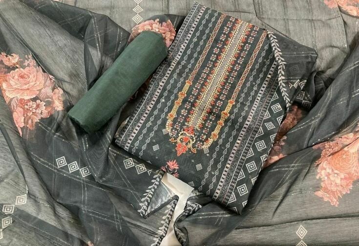 Organza 3 Peace Suit