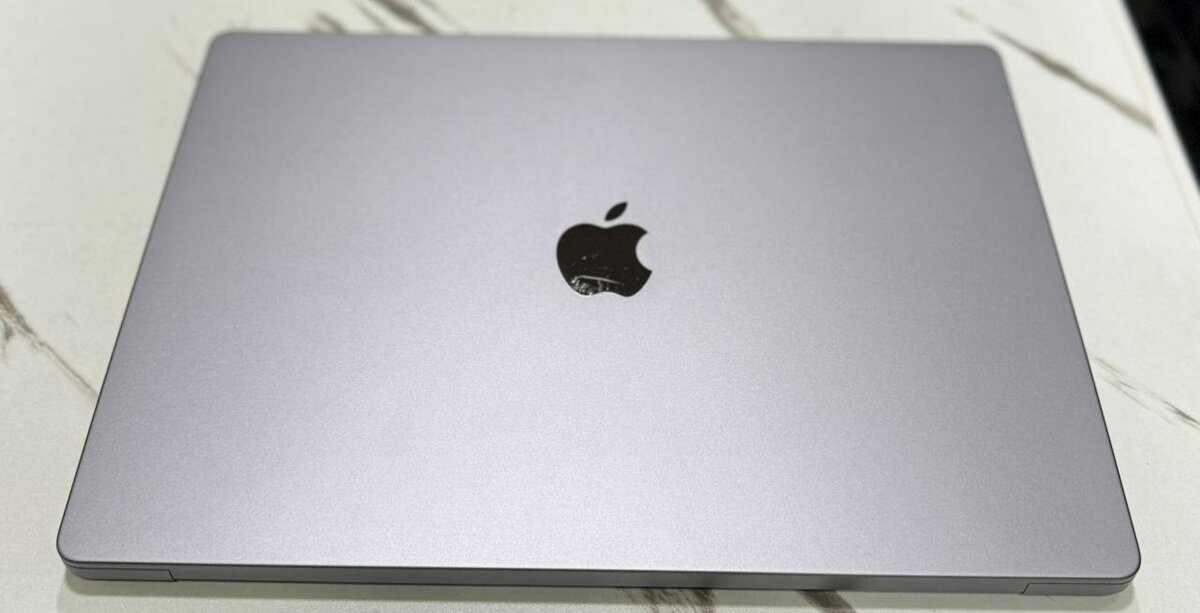 macbook m2 pro 2023