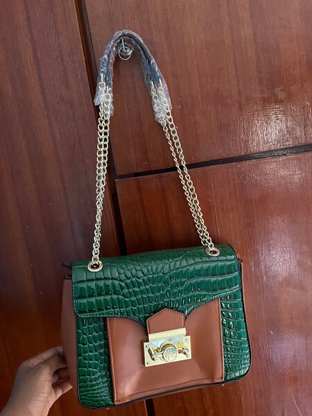 Sac à main en cuir élégant