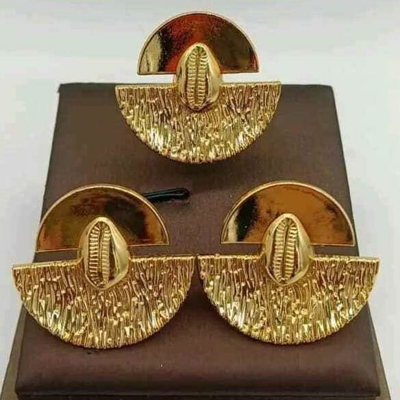 Boucles d'oreilles et Bague