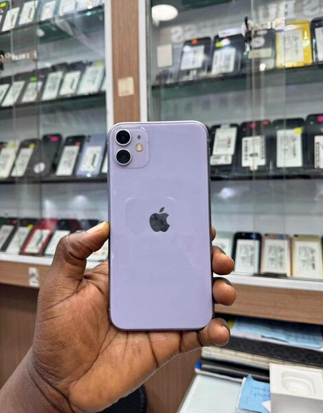 iPhone 11 - 64GB Violet