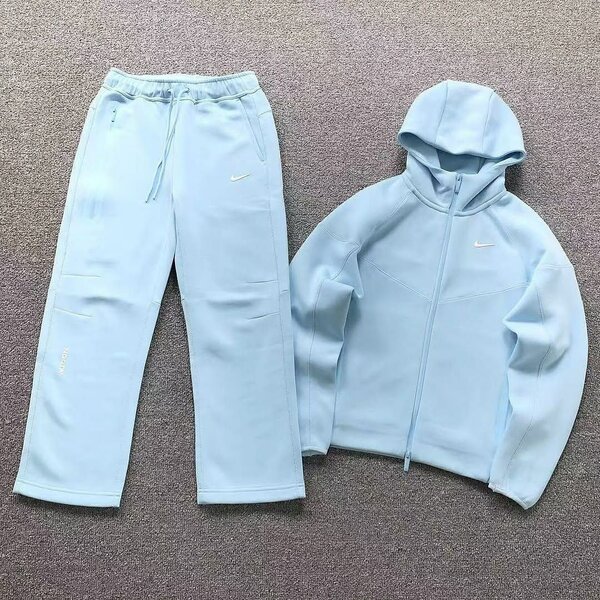 Souvertement Nike Nocta bleu