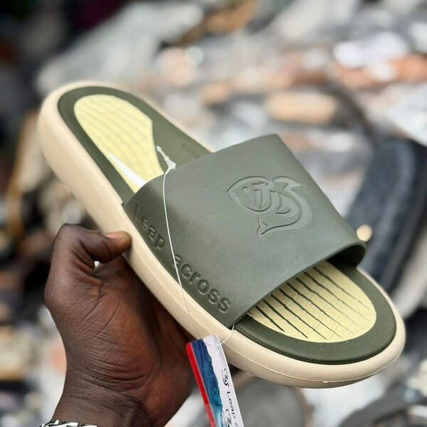 Sandales Confortables Homme