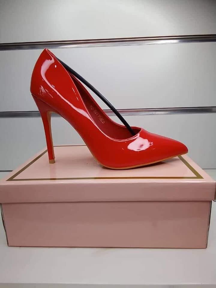 Escarpins vernis élégants