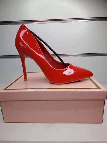 Escarpins vernis élégants