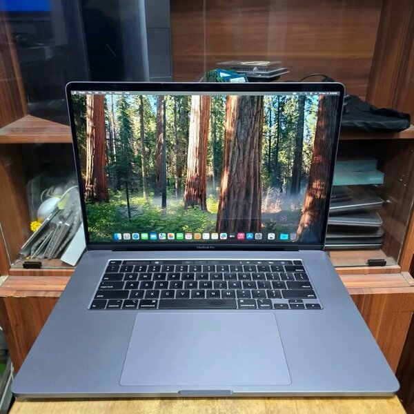 MacBook Pro 2019