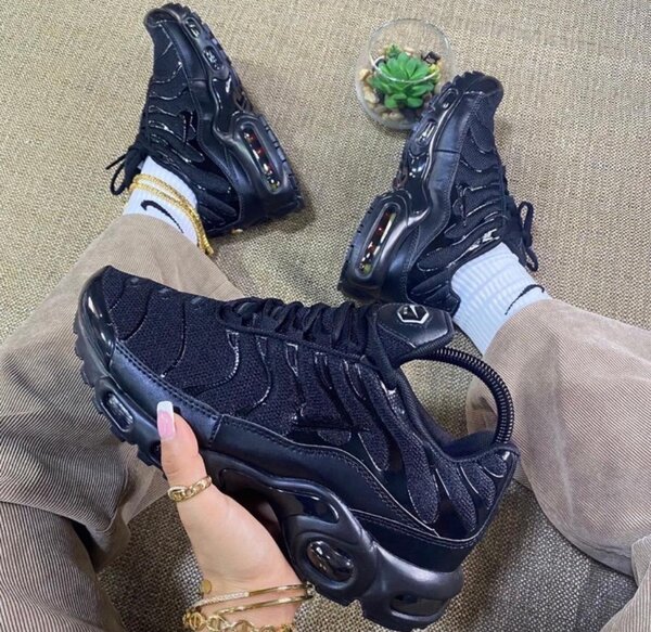 Nike Tn disponible en bonne qualité