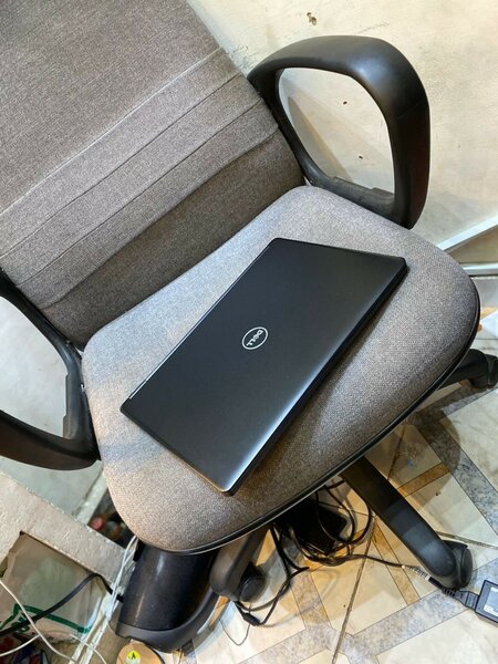 Dell latitude 5480 core i3 7th gen