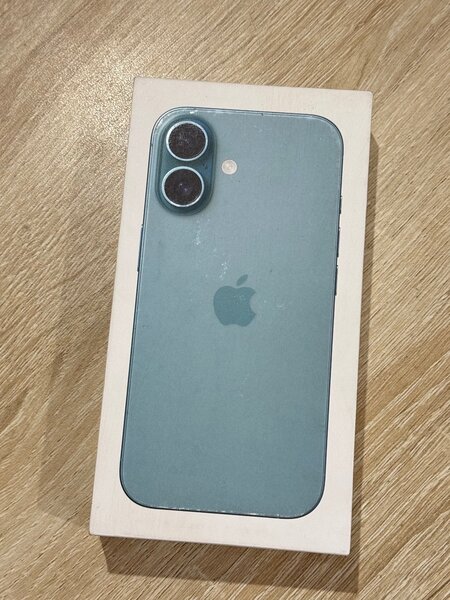 iPhone 16 Plus 256GB