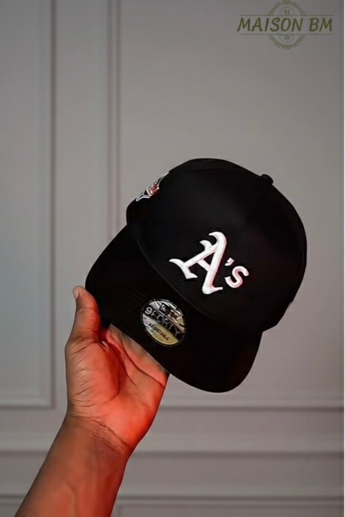 Casquette sportive ajustable