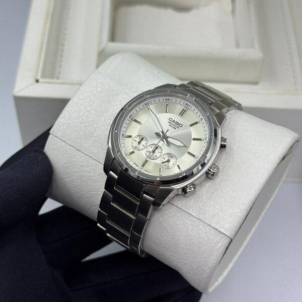 Montre casio en  Acier