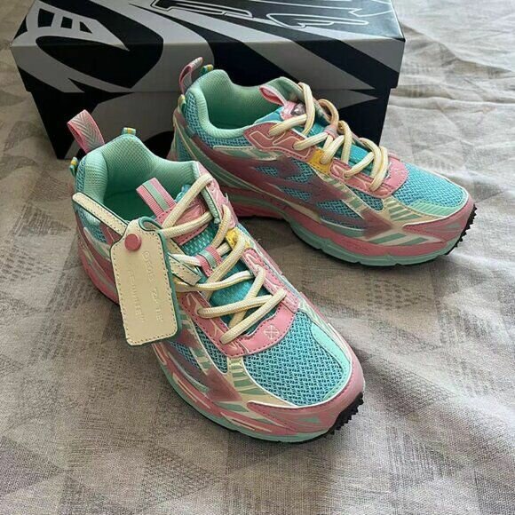 Baskets Multicolores Style Urbain