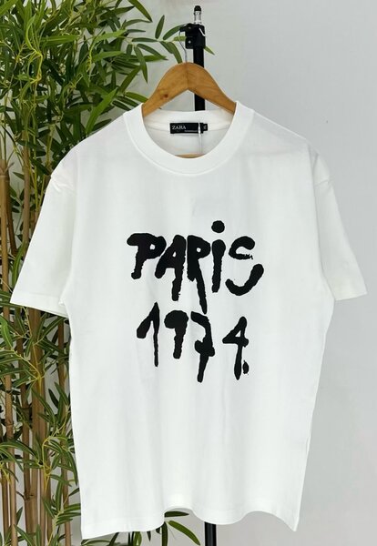 T-shirt blanc imprimé élégant