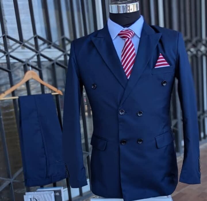 Double breasted suits