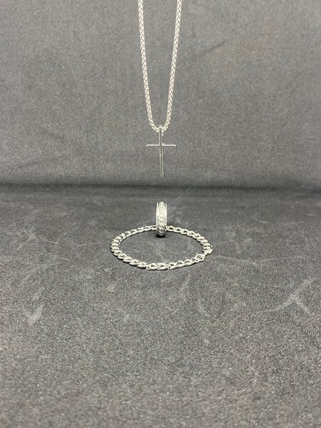 Collier et Bracelet et bague