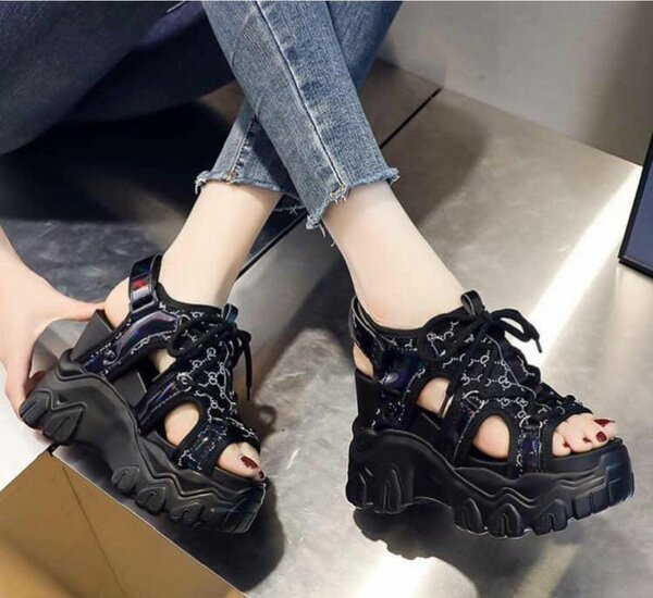 Chaussures montantes femme