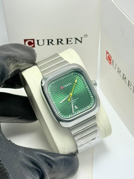 Montre Carrée CURREN Homme
