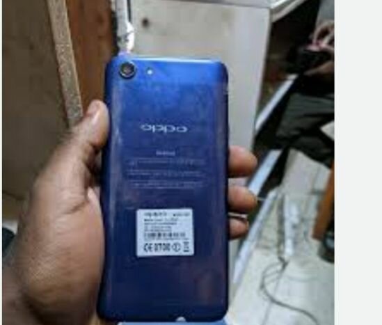 Oppo a83 importé....256giga et 8giga ram