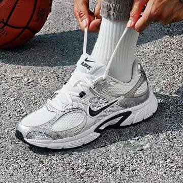 Chaussure Nike V5 RNR original