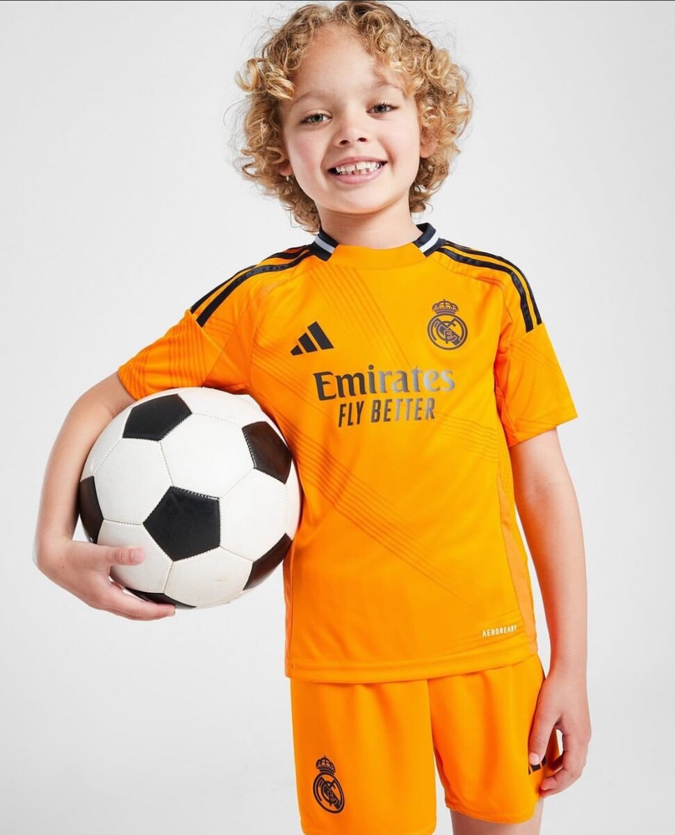 Real Madrid kit enfant 24/25