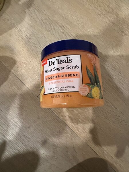 Dr Teal's sugar scrub