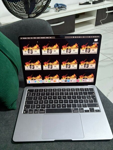 MacBook Air