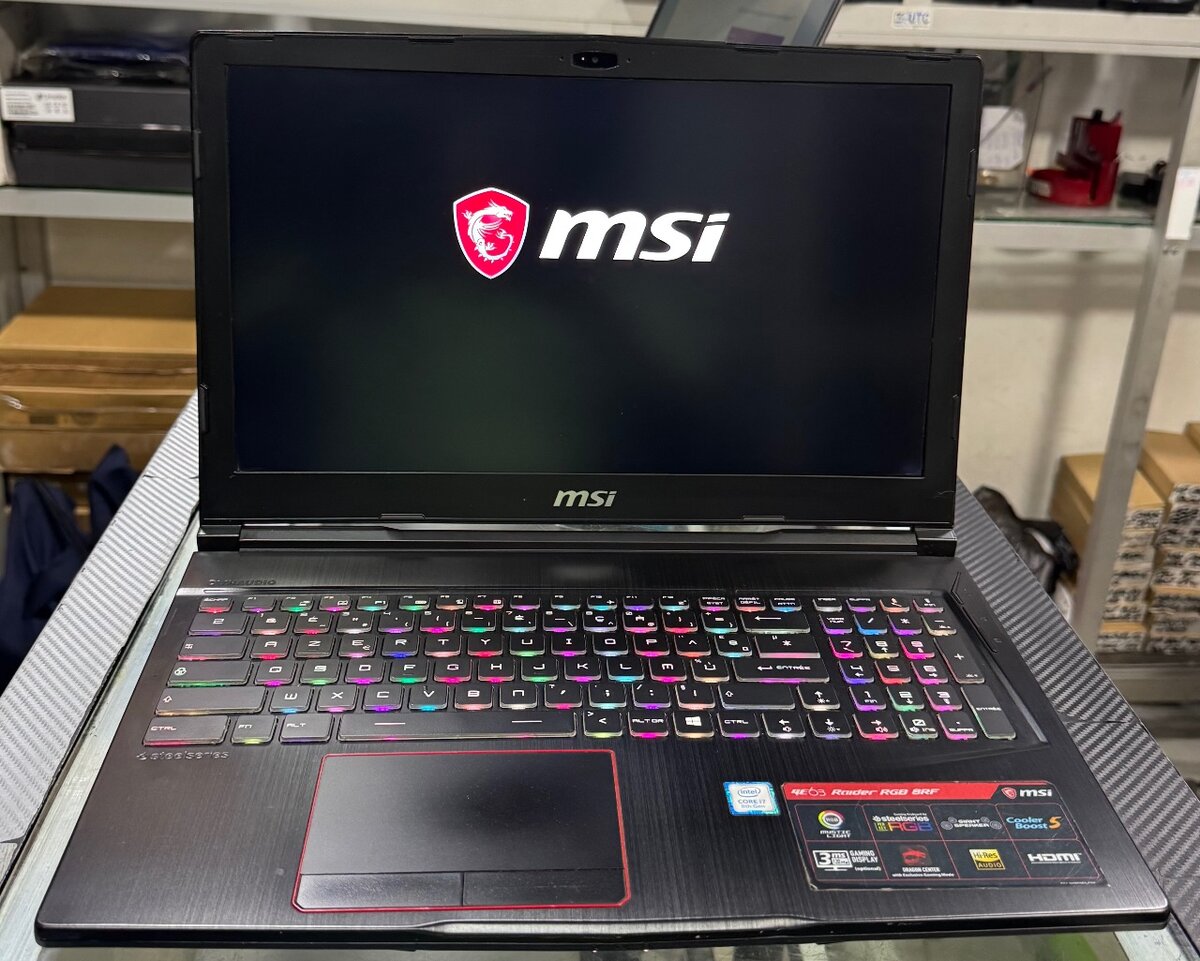 msi ge63 core i7 8th génératio