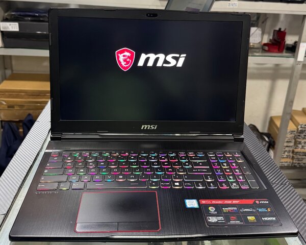 msi ge63 core i7 8th génératio
