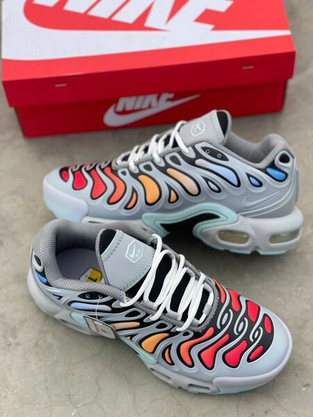 TN NIKE