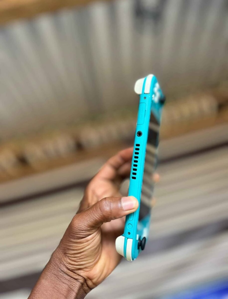 Nintendo Switch Lite vert