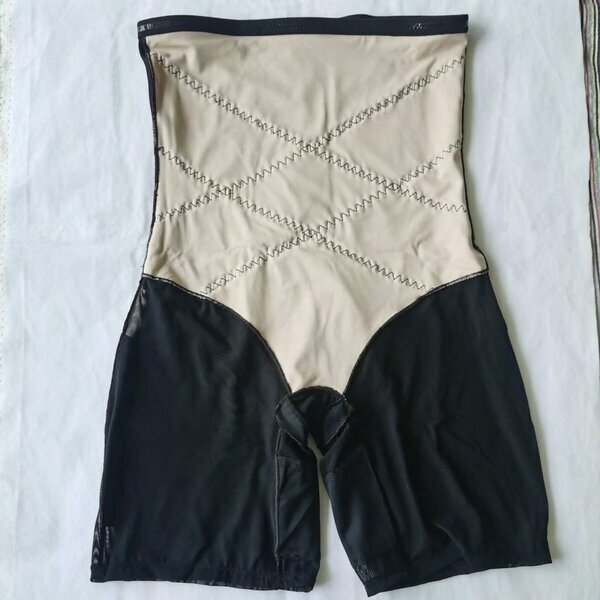 Gainant long sculptant noir femme