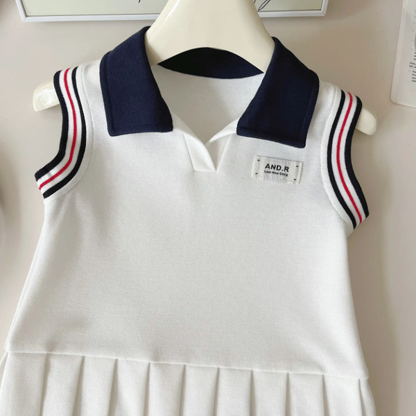 Robe sans manches fille élégante